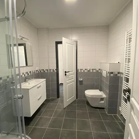 Apartment Class In Carlsbad Bulharska Street