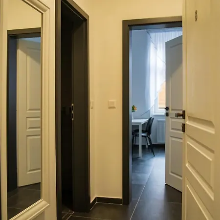 Apartment Class In Carlsbad Bulharska Street *