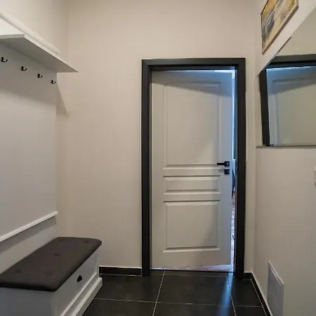 Class In Carlsbad Bulharska Street Apartment *