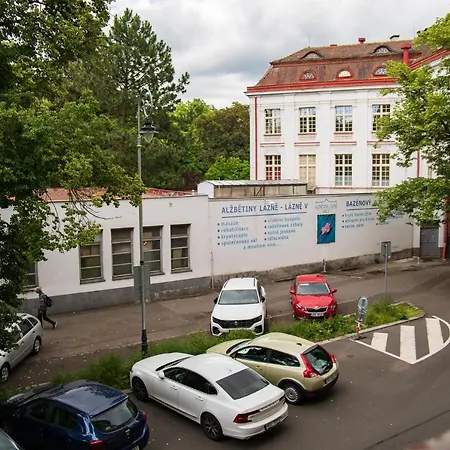 Class In Carlsbad Bulharska Street *