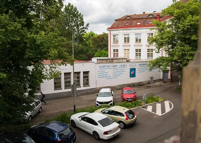 Class In Carlsbad Bulharska Street *